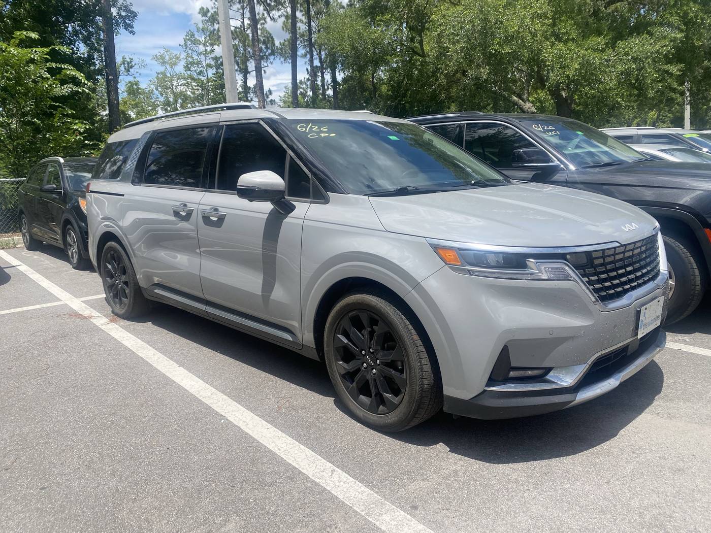 2022 Kia Carnival SX — Minivan — 69,485 mi — Jacksonville, FL