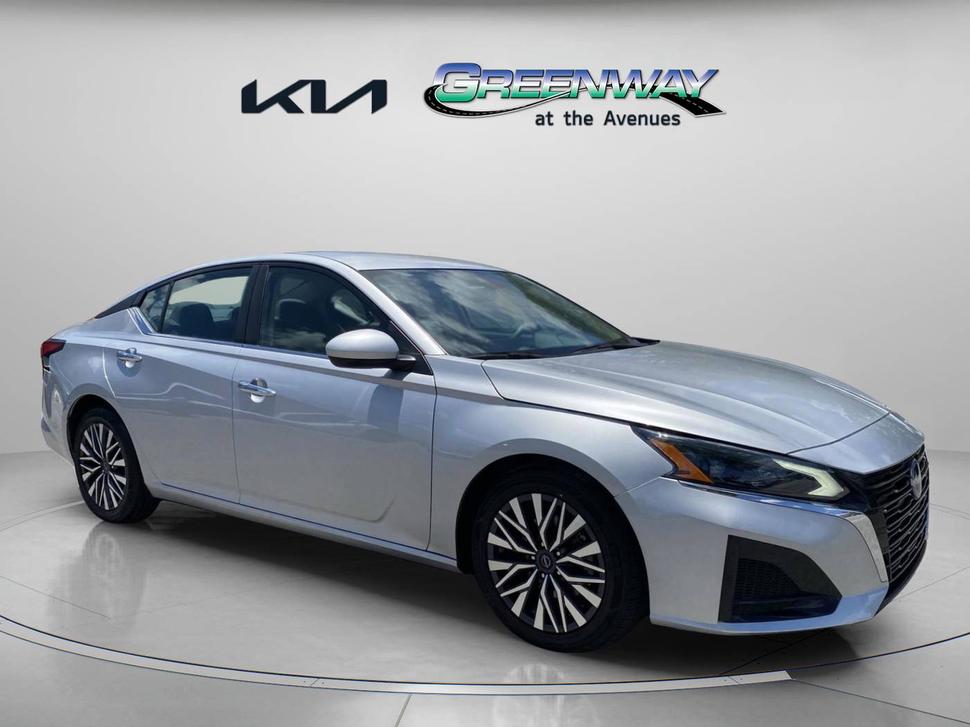 2023 Nissan Altima SV — Sedan — 51,144 mi — Jacksonville, FL