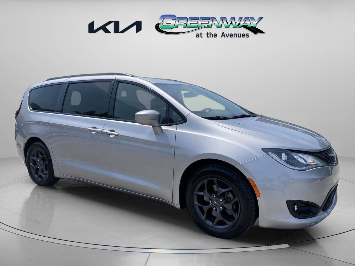 2018 Chrysler Pacifica Touring L Plus — Minivan — 104,621 mi — Jacksonville, FL