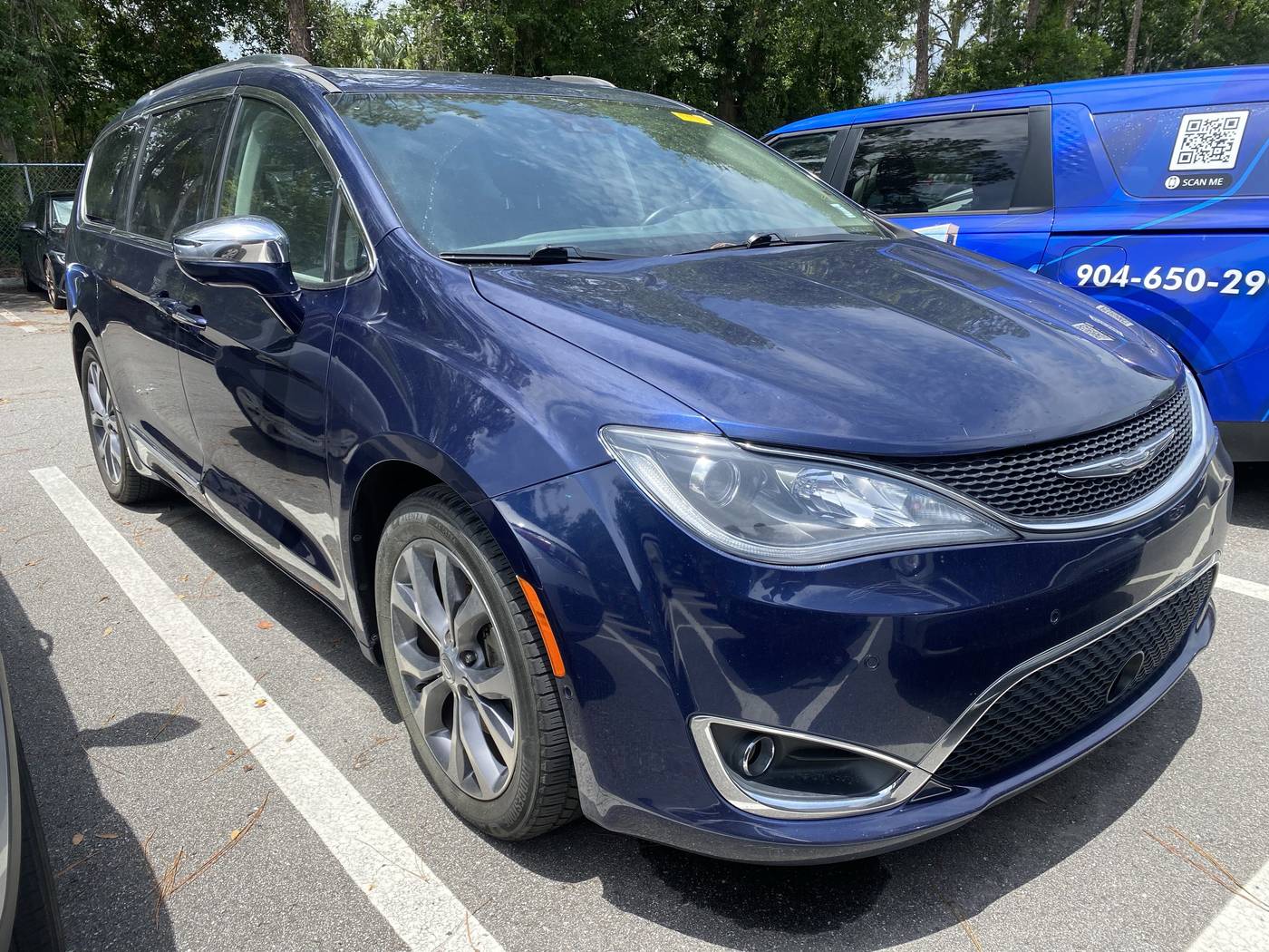 2017 Chrysler Pacifica Limited — Minivan — 151,115 mi — Jacksonville, FL