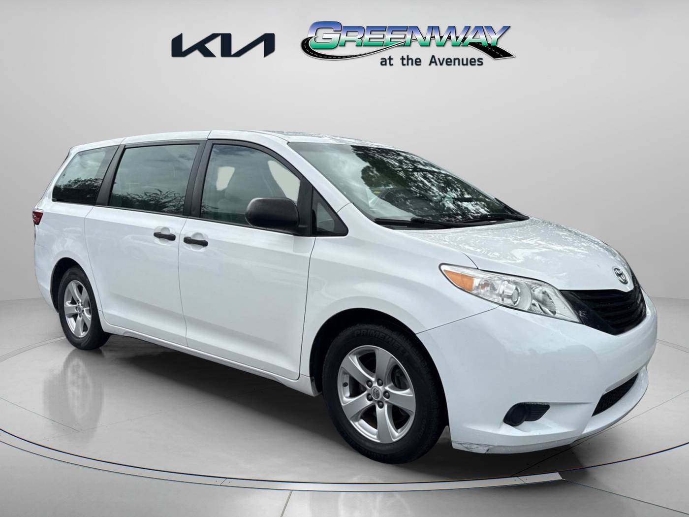 2016 Toyota Sienna L — Minivan — 143,204 mi — Jacksonville, FL