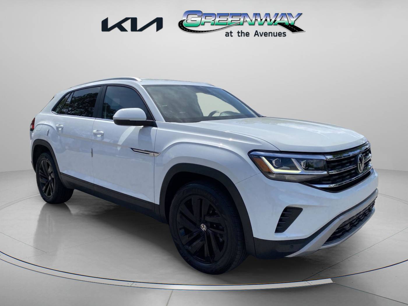 2023 Volkswagen Atlas Cross Sport SE with Technology — SUV — 46,896 mi — Jacksonville, FL