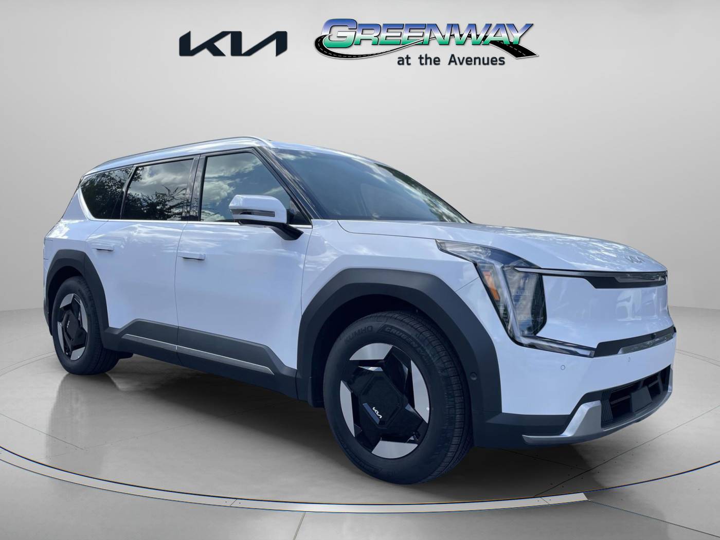 2026 Kia EV9 Wind — SUV — 1,402 mi — Jacksonville, FL