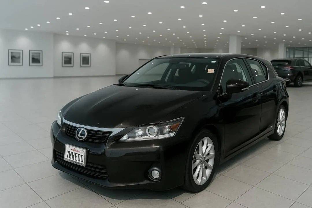 2013 Lexus CT CT 200h — Hatchback — 133,295 mi — Anaheim, CA