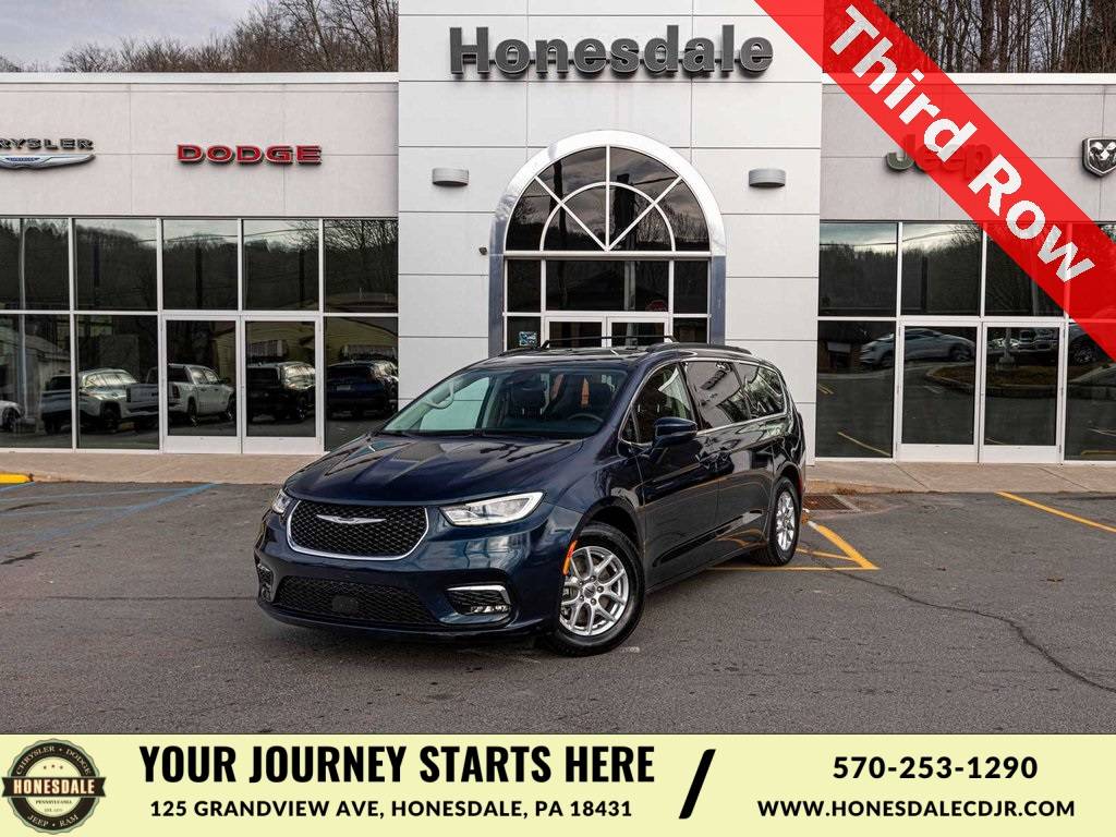 2022 Chrysler Pacifica Touring L — Minivan — 63,763 mi — Honesdale, PA