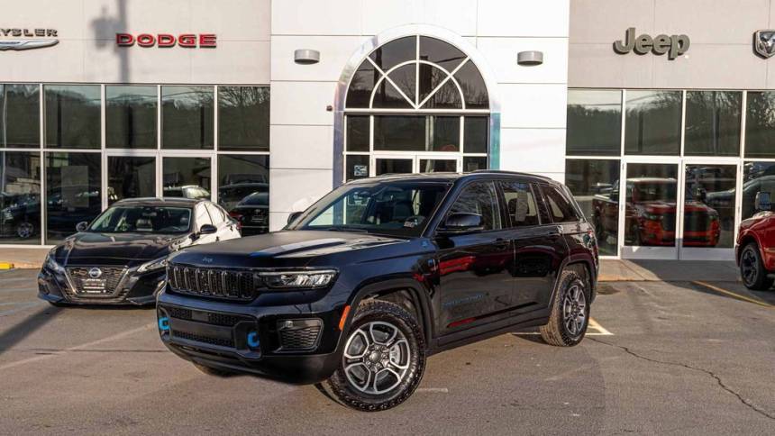2023 Jeep Grand Cherokee Trailhawk 4xe — SUV — 473 mi — Honesdale, PA