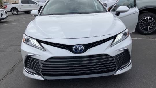 2023 Toyota Camry Hybrid XLE — Sedan — 12,602 mi — Albuquerque, NM
