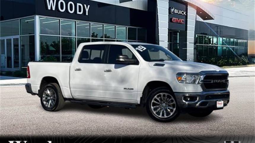 2019 Ram 1500 Big Horn/Lone Star — Pickup Truck — 95,650 mi — Naperville, IL