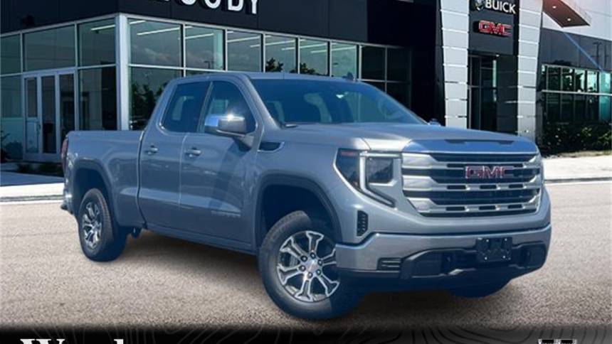 2024 GMC Sierra 1500 SLE — Pickup Truck — 6,926 mi — Naperville, IL