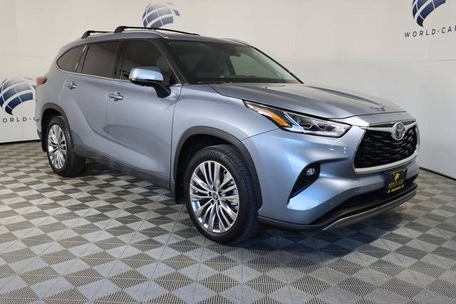 2023 Toyota Highlander Platinum — SUV — 22,118 mi — New Braunfels, TX