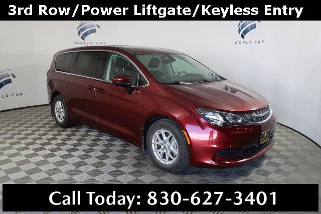 2017 Chrysler Pacifica Touring — Minivan — 115,250 mi — New Braunfels, TX
