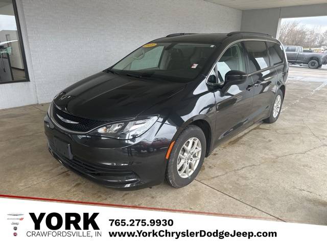 2020 Chrysler Voyager LX — Minivan — 117,569 mi — Crawfordsville, IN