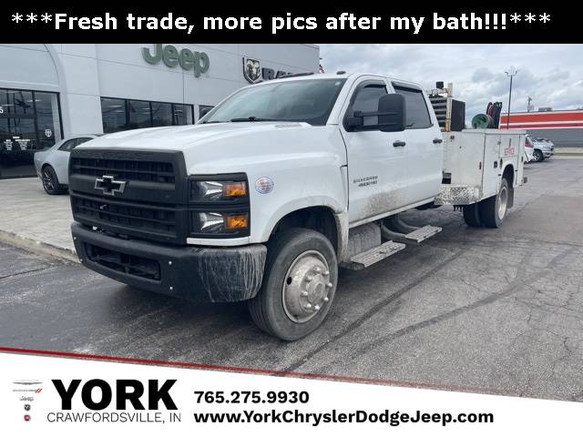 2022 Chevrolet Silverado MD Work Truck — Chassis Cab Truck — 48,148 mi — Crawfordsville, IN