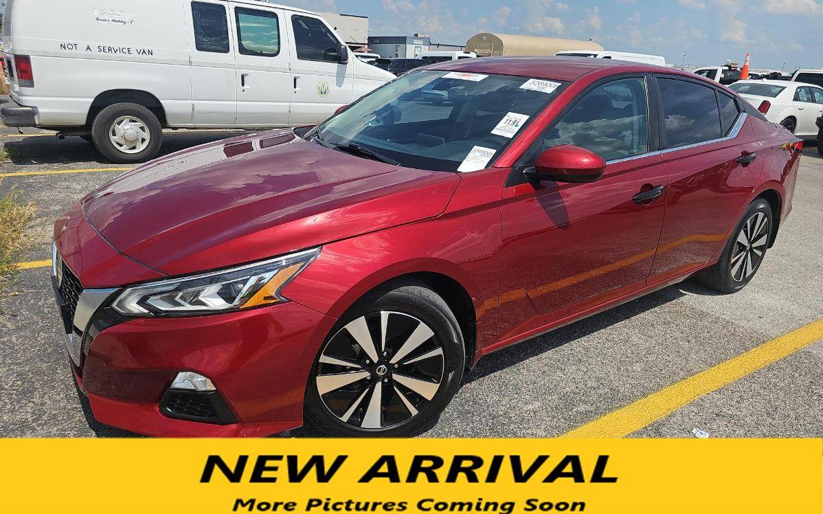 2021 Nissan Altima SV — Sedan — 50,333 mi — Arkansas City, KS