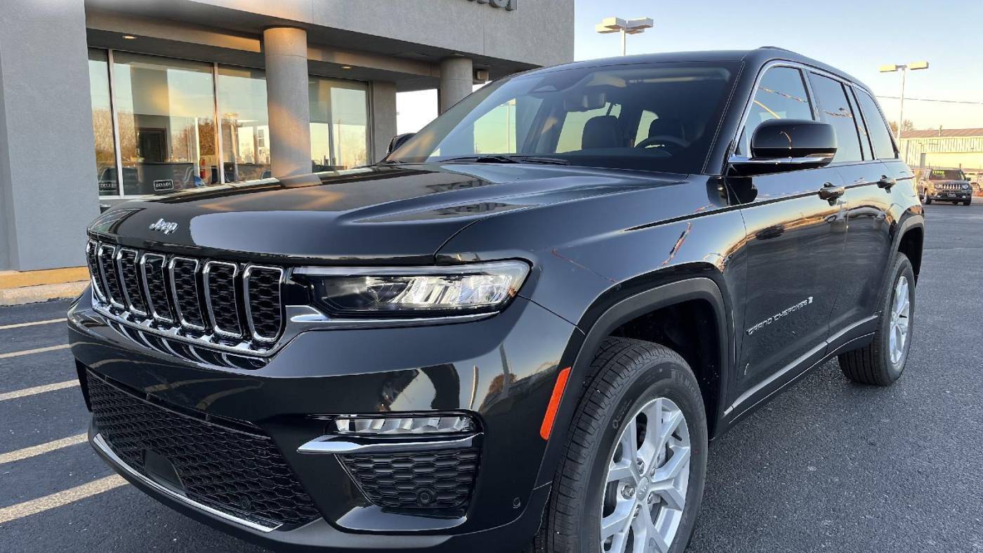 2023 Jeep Grand Cherokee Limited — SUV — 21 mi — Arkansas City, KS