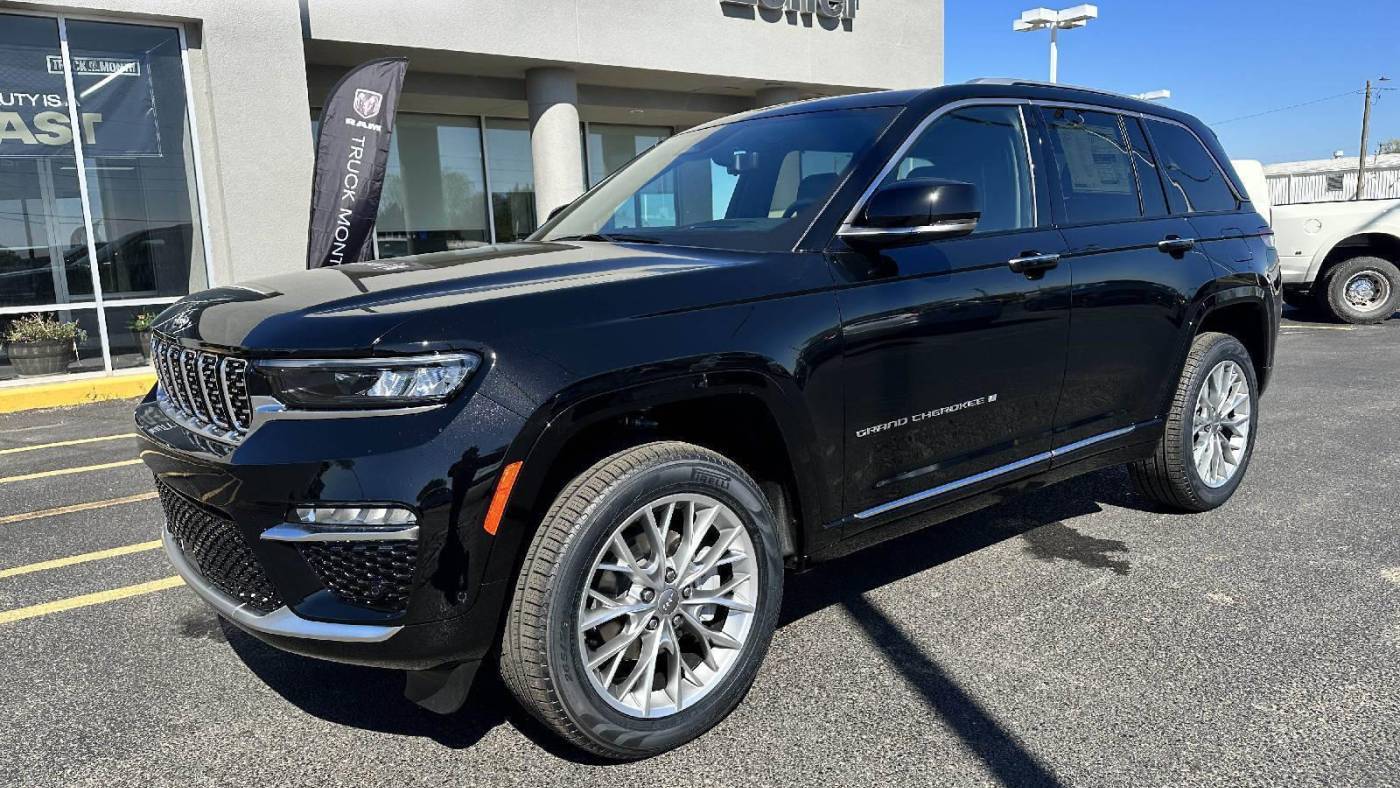 2023 Jeep Grand Cherokee Summit — SUV — 573 mi — Arkansas City, KS
