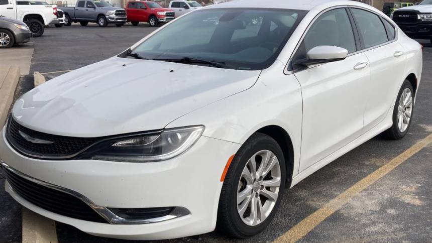 2015 Chrysler 200 Limited — Sedan — 128,775 mi — Arkansas City, KS