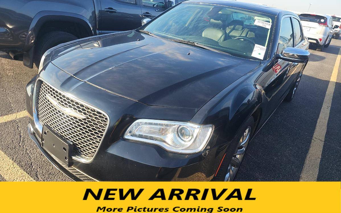 2020 Chrysler 300 Limited — Sedan — 37,369 mi — Arkansas City, KS