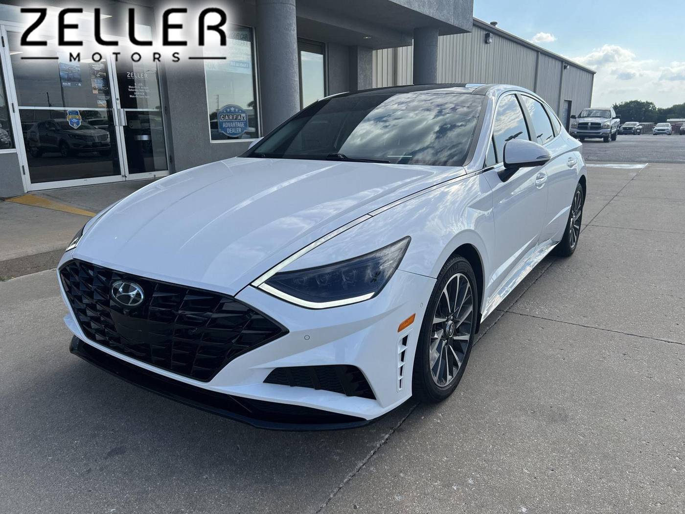 2020 Hyundai Sonata Limited — Sedan — 47,878 mi — Arkansas City, KS