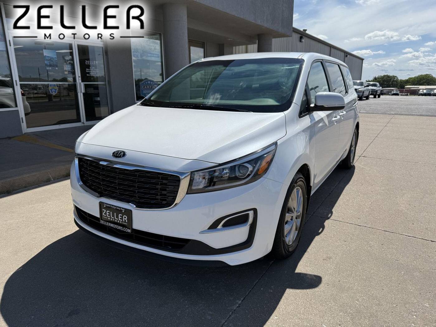 2021 Kia Sedona LX — Minivan — 72,661 mi — Arkansas City, KS