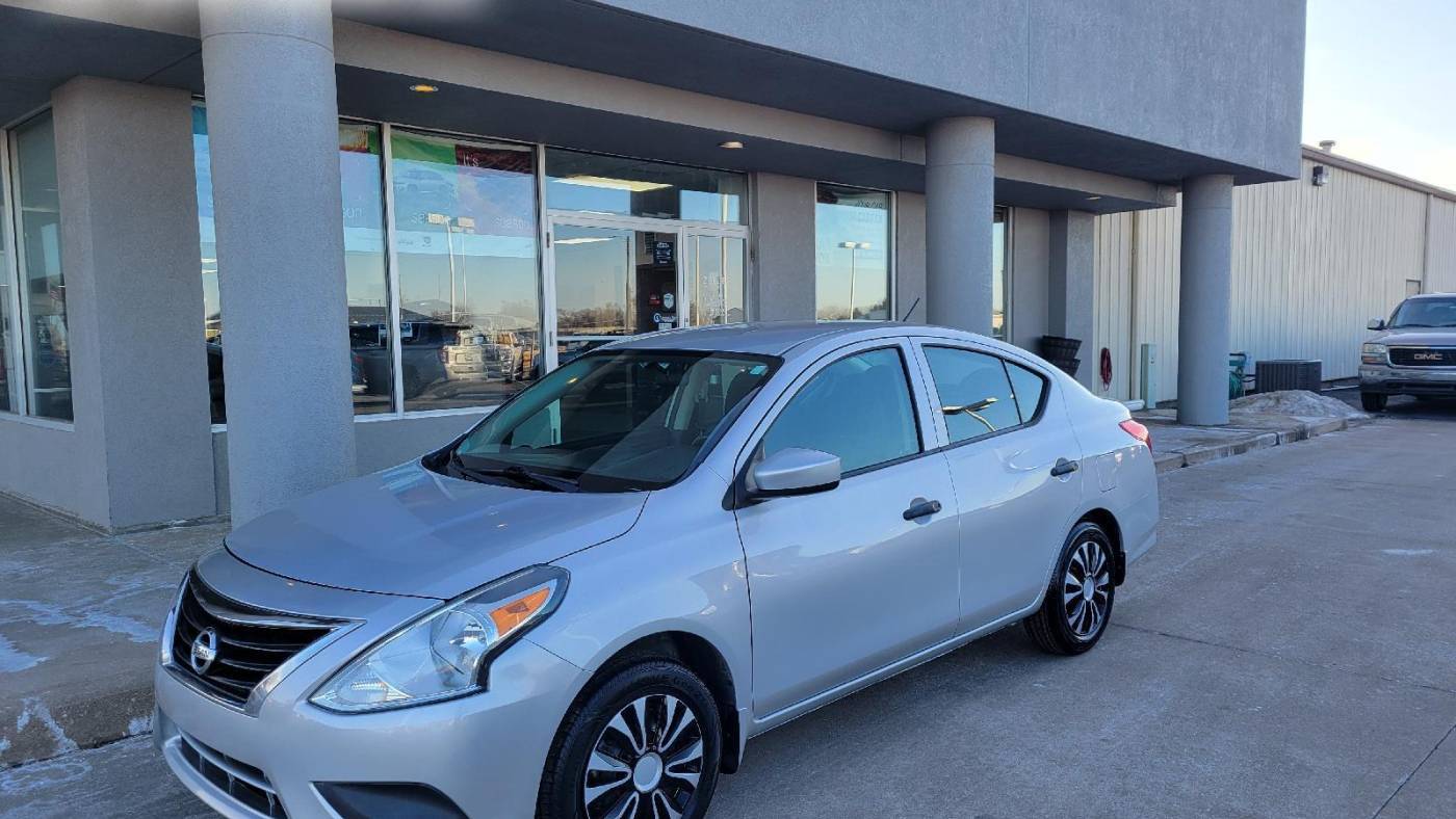 2019 Nissan Versa S — Sedan — 64,213 mi — Arkansas City, KS
