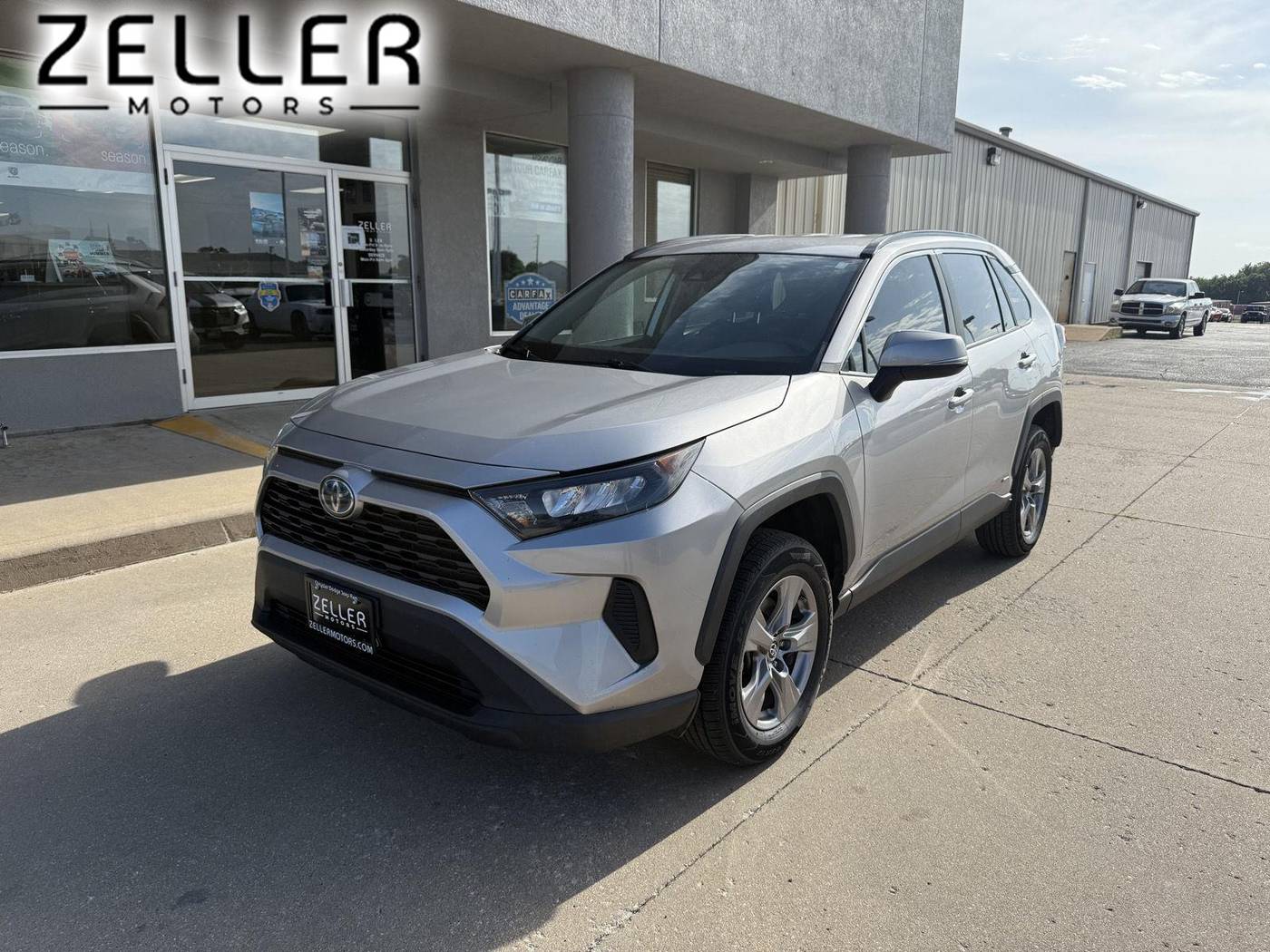 2022 Toyota RAV4 Hybrid LE — SUV — 108,153 mi — Arkansas City, KS