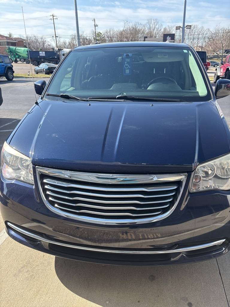 2014 Chrysler Town & Country Touring — Minivan — 99,840 mi — Florence, KY