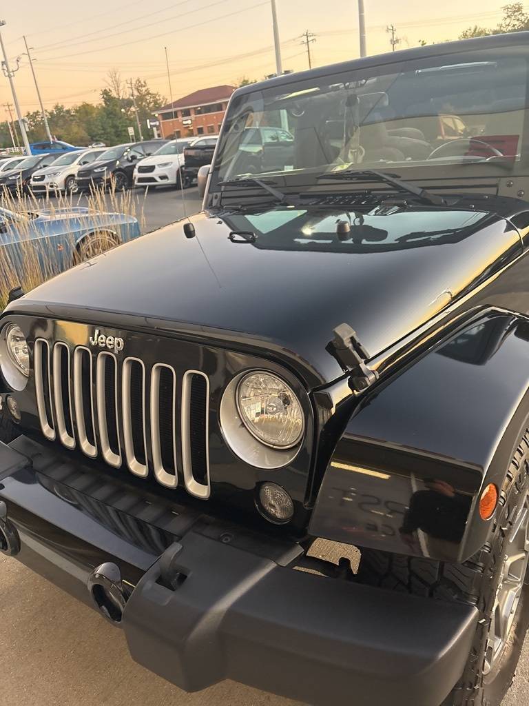 2016 Jeep Wrangler Sahara — SUV — 114,208 mi — Florence, KY