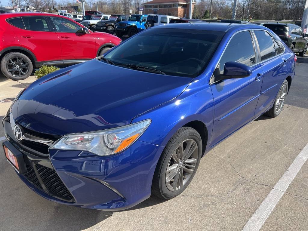 2016 Toyota Camry SE — Sedan — 83,172 mi — Florence, KY