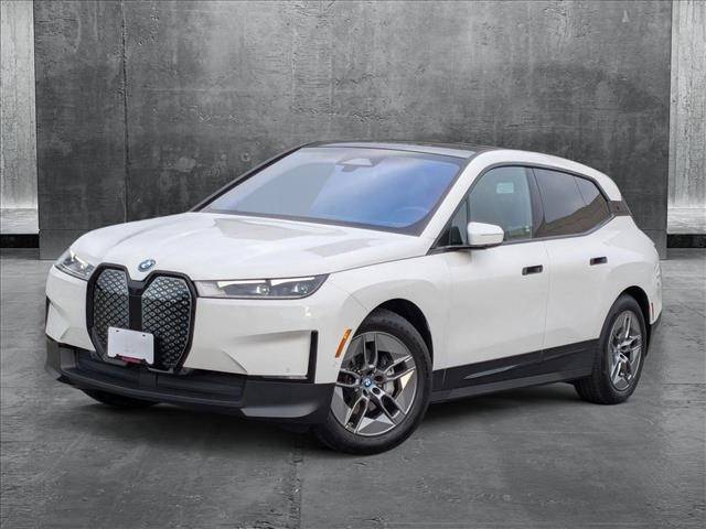 2022 BMW iX xDrive50 — SUV — 4,355 mi — Torrance, CA