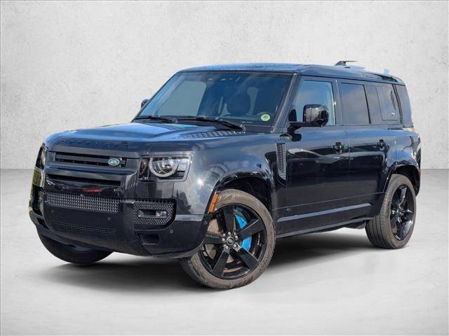 2022 Land Rover Defender V8