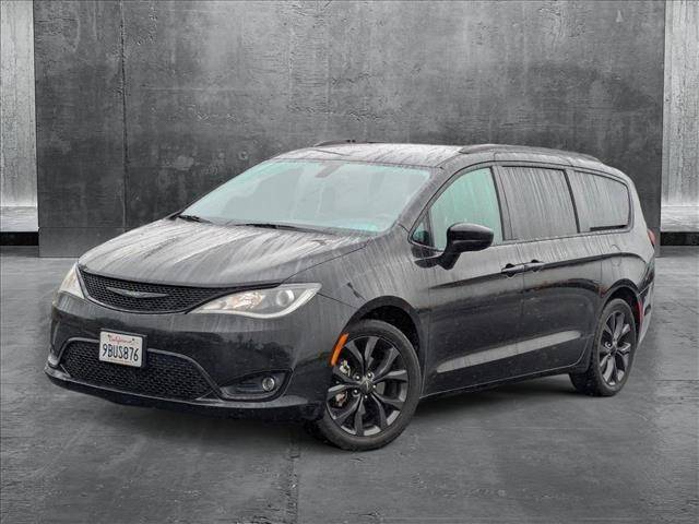 2018 Chrysler Pacifica Touring L — Minivan — 79,390 mi — Torrance, CA