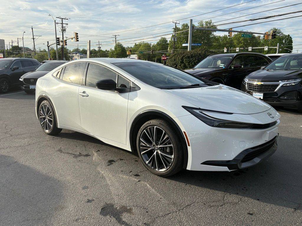 2023 Toyota Prius XLE — Hatchback — 14,479 mi — Rockville, MD