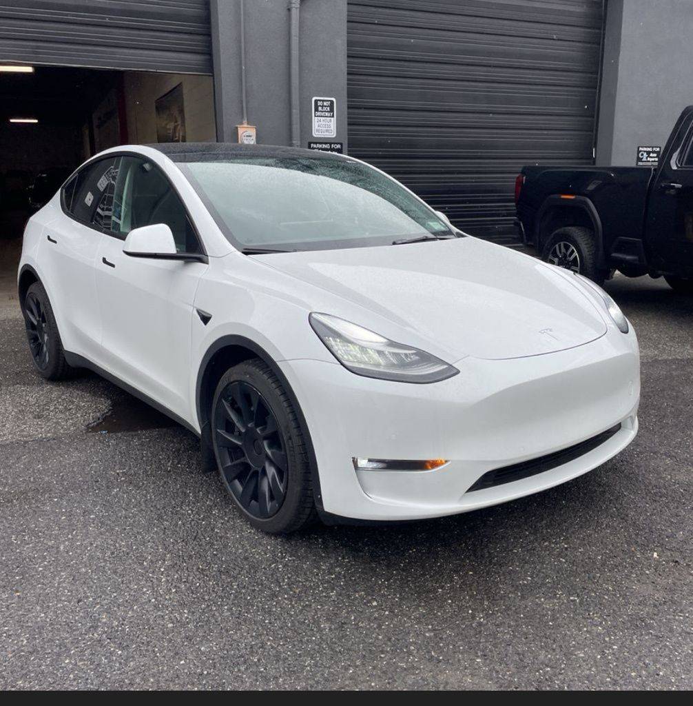 2022 Tesla Model Y Long Range — SUV — 21,639 mi — Rockville, MD