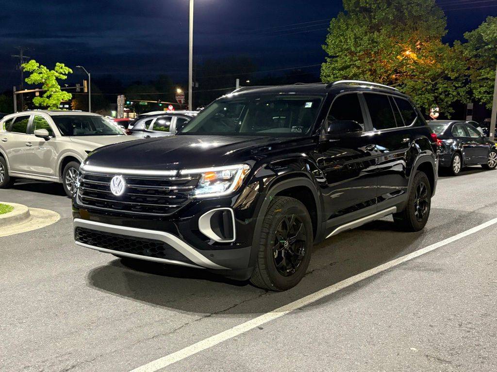 2024 Volkswagen Atlas Peak Edition SE with Technology — SUV — 8,237 mi — Rockville, MD
