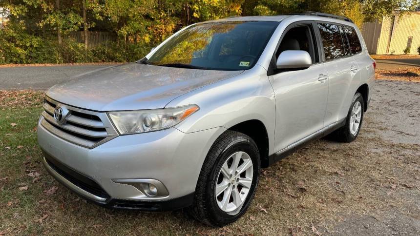 2013 Toyota Highlander Highlander V6 — SUV — 192,447 mi — Chesapeake, VA