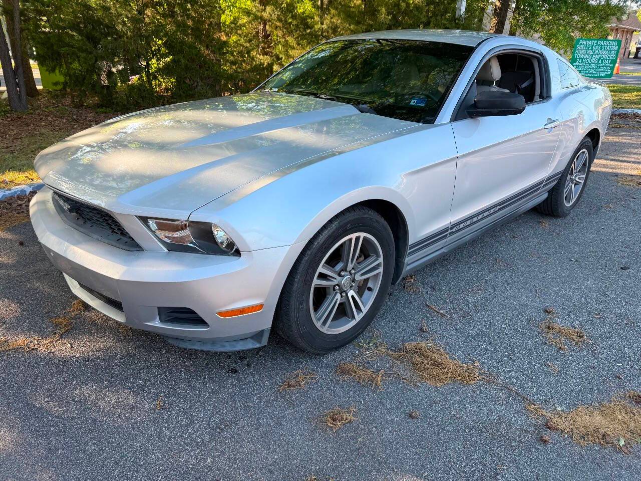 2010 Ford Mustang V6 Premium