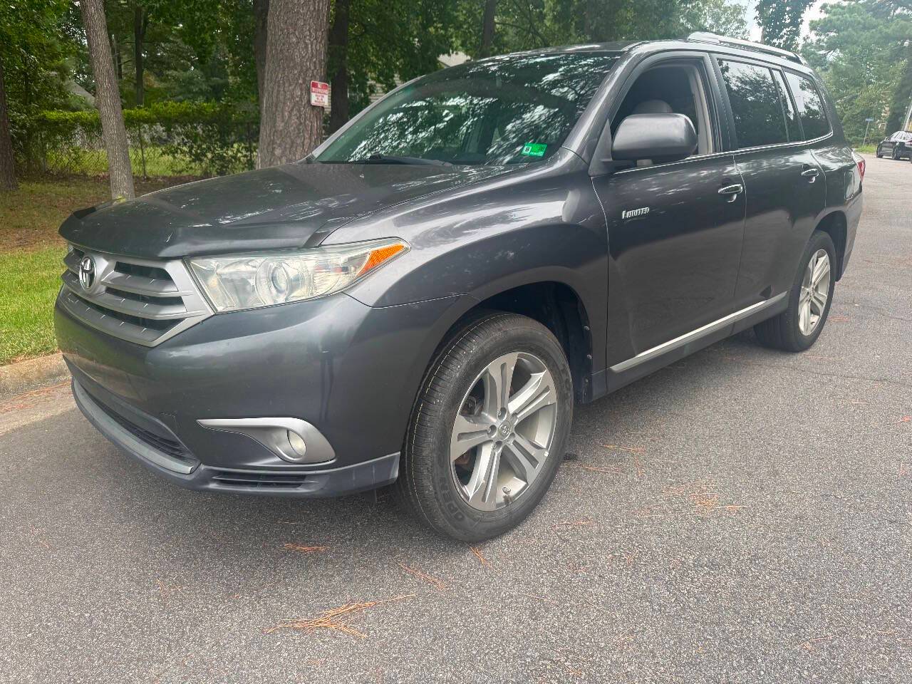 2011 Toyota Highlander Limited — SUV — 149,007 mi — Chesapeake, VA