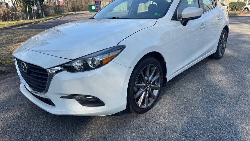 2018 Mazda MAZDA3 Touring