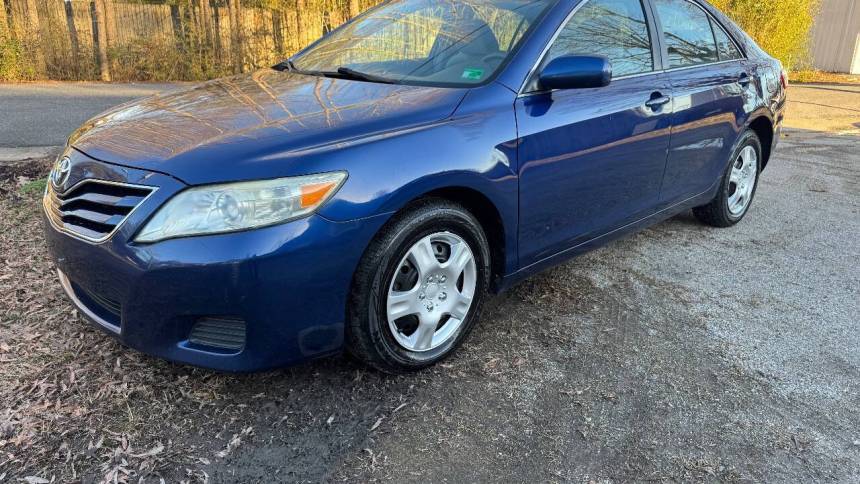 2011 Toyota Camry Base — Sedan — 195,278 mi — Chesapeake, VA