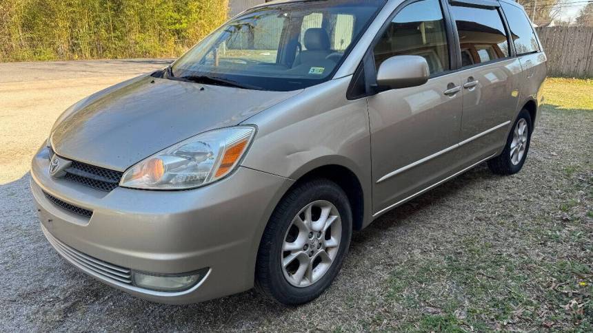 2005 Toyota Sienna XLE Limited — Minivan — 190,899 mi — Chesapeake, VA