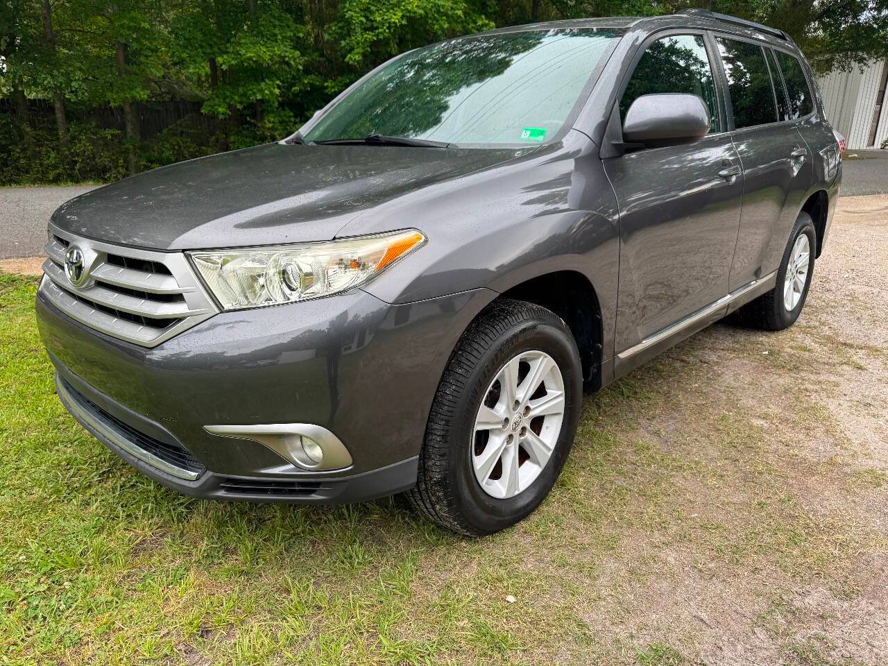 2013 Toyota Highlander SE V6 — SUV — 196,196 mi — Chesapeake, VA
