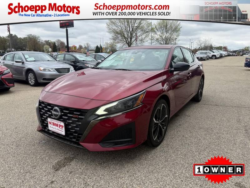 2023 Nissan Altima SR — Sedan — 43,664 mi — Madison, WI