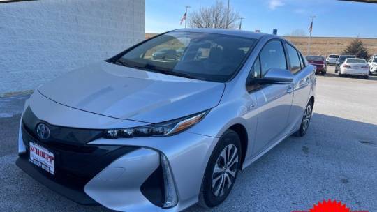 2022 Toyota Prius Prime LE — Hatchback — 14,382 mi — Middleton, WI