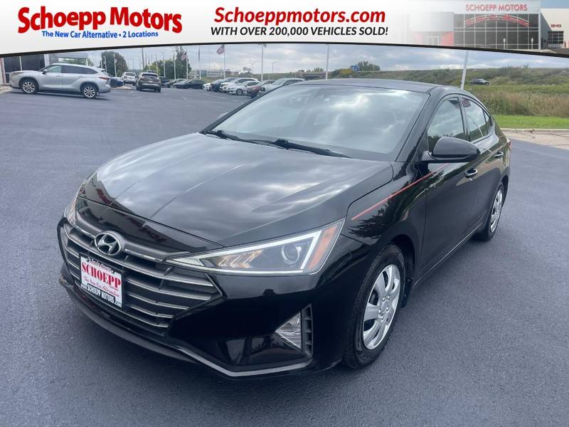 2020 Hyundai Elantra SE — Sedan — 50,470 mi — Middleton, WI