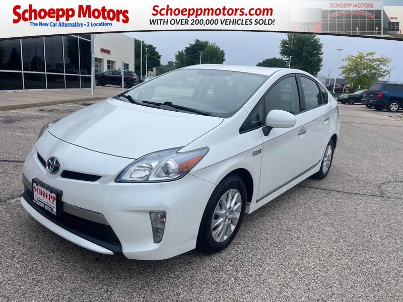 2013 Toyota Prius Plug-in Hybrid — Hatchback — 86,080 mi — Middleton, WI