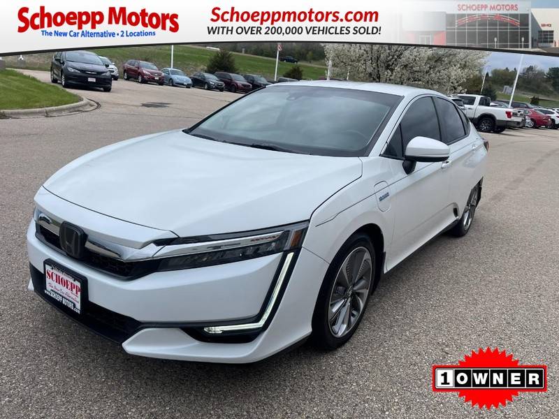 2018 Honda Clarity Plug-In Hybrid Touring — Sedan — 33,227 mi — Middleton, WI