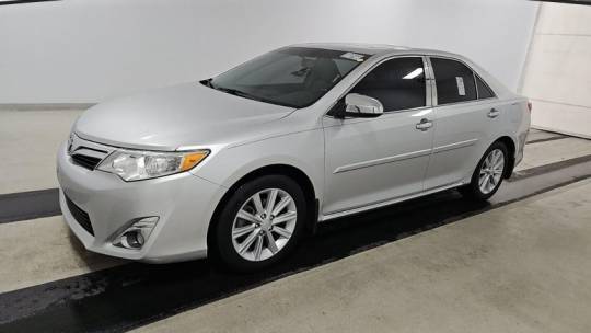 2014 Toyota Camry XLE — Sedan — 105,029 mi — Middleton, WI