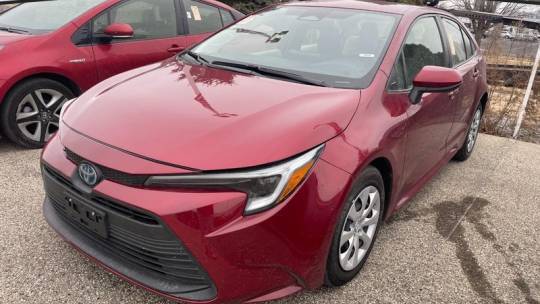 2023 Toyota Corolla Hybrid LE — Sedan — 15,333 mi — Middleton, WI