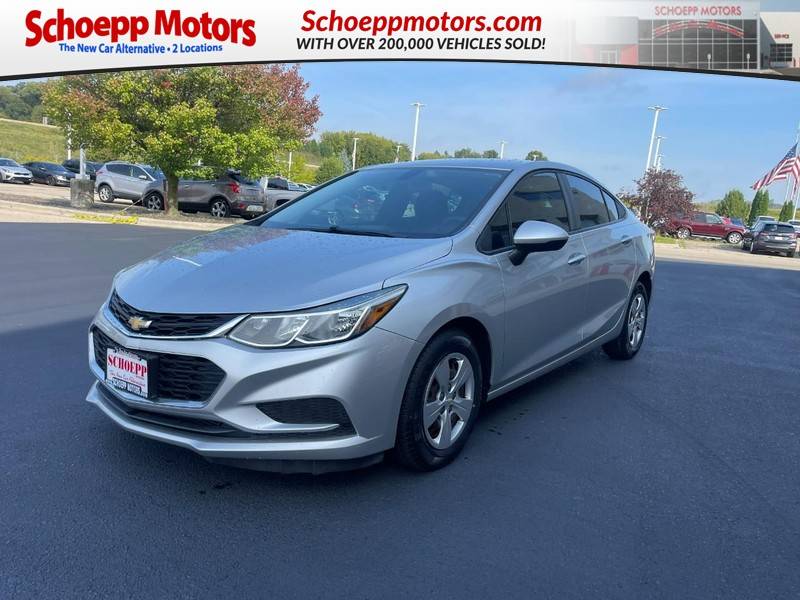 2018 Chevrolet Cruze LS — Sedan — 98,732 mi — Middleton, WI